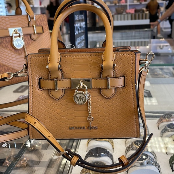 Michael Kors Hamilton XS Satchel Handbag Xbody Crossbody Leather Cider 
NWT - Picture 13 of 16